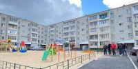 Во дворах Тобольска появляются новые площадки и зелёные зоны - Tobolsk.Info